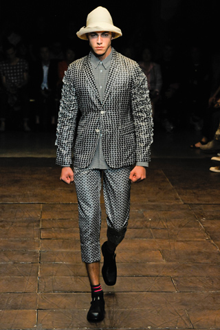 Comme des Garcons / - 2012